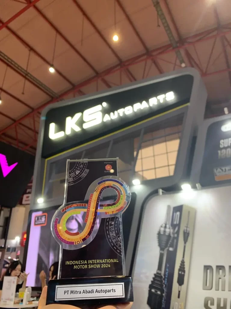 Plakat Penghargaan LKS Autoparts