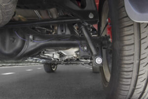 mobil-bunyi-duk-duk-saat-jalan