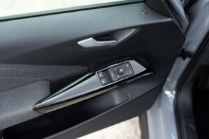 biaya-ganti-power-window-mobil